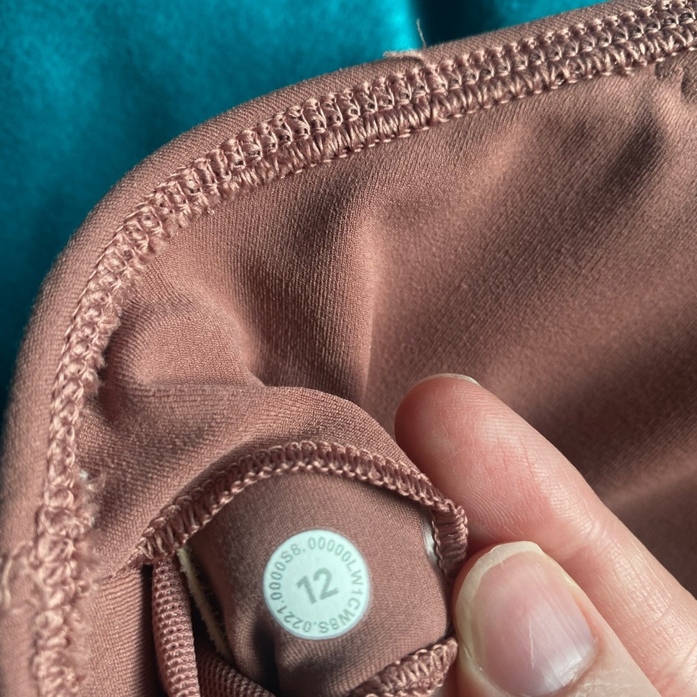 Lululemon Align Tank - Picture 3 of 4